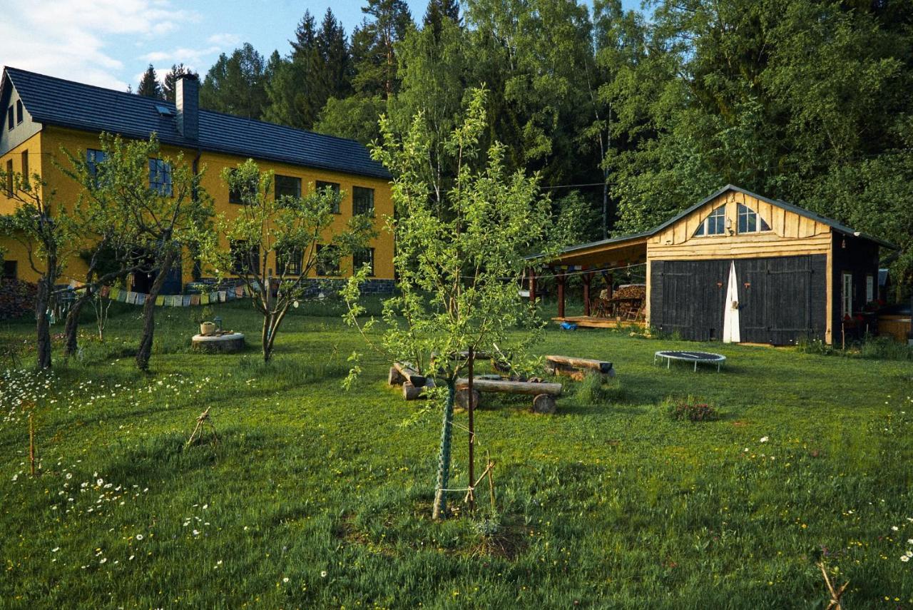 Blickinsfreie - Cabin Schöneck Exterior foto